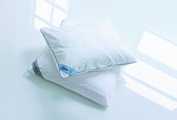 Ортопедическая подушка Tempur Traditional Easy Clean